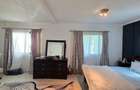 4 Bed House with En Suite at Loresho Road - 4