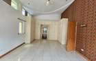 4 Bed Townhouse with En Suite in Riverside - 15