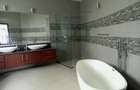 Serviced 3 Bed Apartment with En Suite in Nyali Area - 6