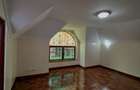 5 Bed Villa with En Suite in Lavington - 7