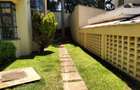5 Bed Townhouse with En Suite at Lavington - 16