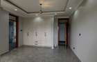 5 Bed House with En Suite in Runda - 13