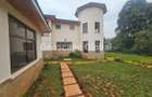 5 Bed House with En Suite in Kyuna - 1