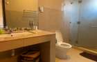 10 Bed House with En Suite in Runda - 13