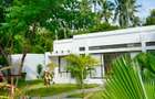 5 Bed Townhouse with En Suite at Greenwood Drive - 2
