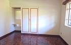 4 Bed House with En Suite at Off Redhill Dr - 18