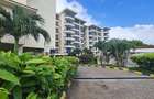 Serviced 4 Bed Apartment with En Suite at Links Road - 2