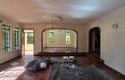 4 Bed Townhouse with En Suite at Amboseli Road - 3
