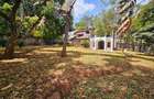5 Bed House with En Suite in Runda - 1