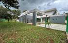 5 Bed Townhouse with En Suite in Karen - 12