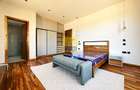4 Bed Townhouse with Swimming Pool in Loresho - 13