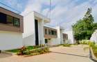 6 Bed Villa with En Suite at 2026-183 6 Bed - 2
