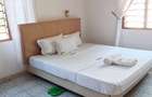Serviced 2 Bed Apartment with Swimming Pool at Beach Road - 13