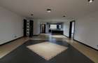 3 Bed Apartment with En Suite in Riverside - 3