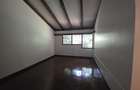 4 Bed House with En Suite in Lake View - 10