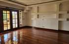 5 Bed House with En Suite in Runda - 17
