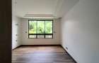 5 Bed Townhouse with En Suite in Lavington - 7