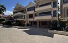 5 Bed Townhouse with En Suite at Convent Drive - 17