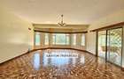 4 Bed Townhouse with En Suite in Lavington - 2