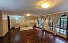 Furnished 3 Bed Apartment with En Suite in Riverside - 8