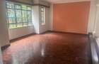 5 Bed House with En Suite at Brookside - 9
