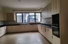 5 Bed House with En Suite in Loresho - 9