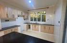 4 Bed Villa with En Suite at Garden Estate - 9