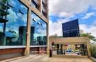 4,100 ft² Office with Service Charge Included in Parklands - 1