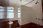 5 Bed Townhouse with En Suite at Riverside Drive - 6