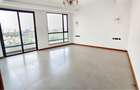 4 Bed Apartment with Swimming Pool in Riverside - 12