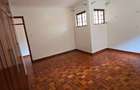 5 Bed Townhouse with En Suite at Lavington Green - 18