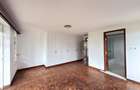 4 Bed House with En Suite at Rosslyn - 7
