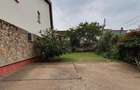 5 Bed House with En Suite at Second Parklands - 1
