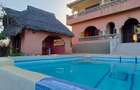 4 Bed Villa with En Suite in Kikambala - 9