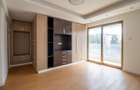 3 Bed Apartment with En Suite at Lavington - 15