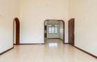 3 Bed Apartment with En Suite at Sports Road - 6