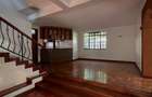 5 Bed Townhouse with En Suite in Lavington - 3