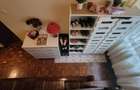 5 Bed House with En Suite in Lavington - 9