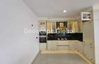 4 Bed Apartment with En Suite in Spring Valley - 6