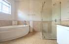 4 Bed Townhouse with En Suite at Off Brook House Drive - 14