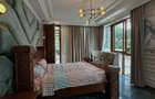 6 Bed Townhouse with En Suite at Lavington Road - 7