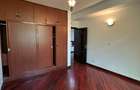 5 Bed Villa with En Suite in Lavington - 13