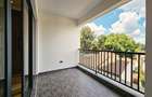 2 Bed Apartment with En Suite at Brookside - 5