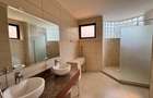 Serviced 3 Bed Apartment with En Suite in Riverside - 2