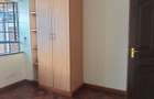 5 Bed House with En Suite in Lavington - 15