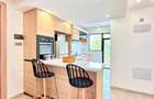 Serviced 3 Bed Apartment with En Suite in Riverside - 1