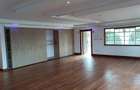 4 Bed Townhouse with En Suite in Runda - 10