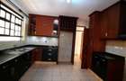 4 Bed Townhouse with En Suite at Lavington - 7