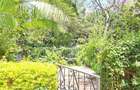 4 Bed House with En Suite in Lake View - 8