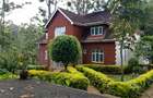 5 Bed House in Rosslyn - 5